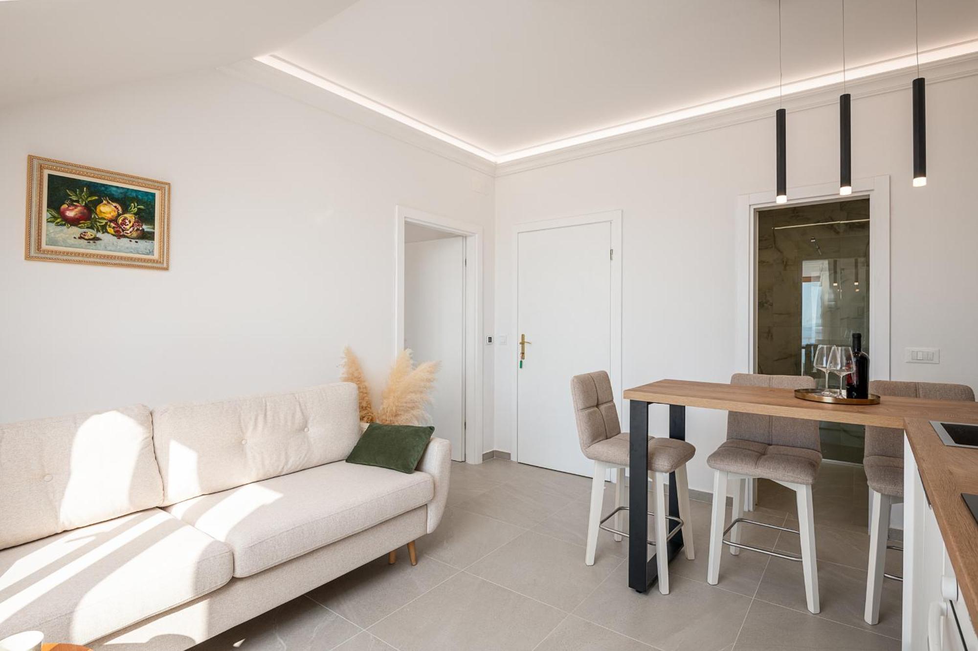קאבטאט Apartments Micika מראה חיצוני תמונה